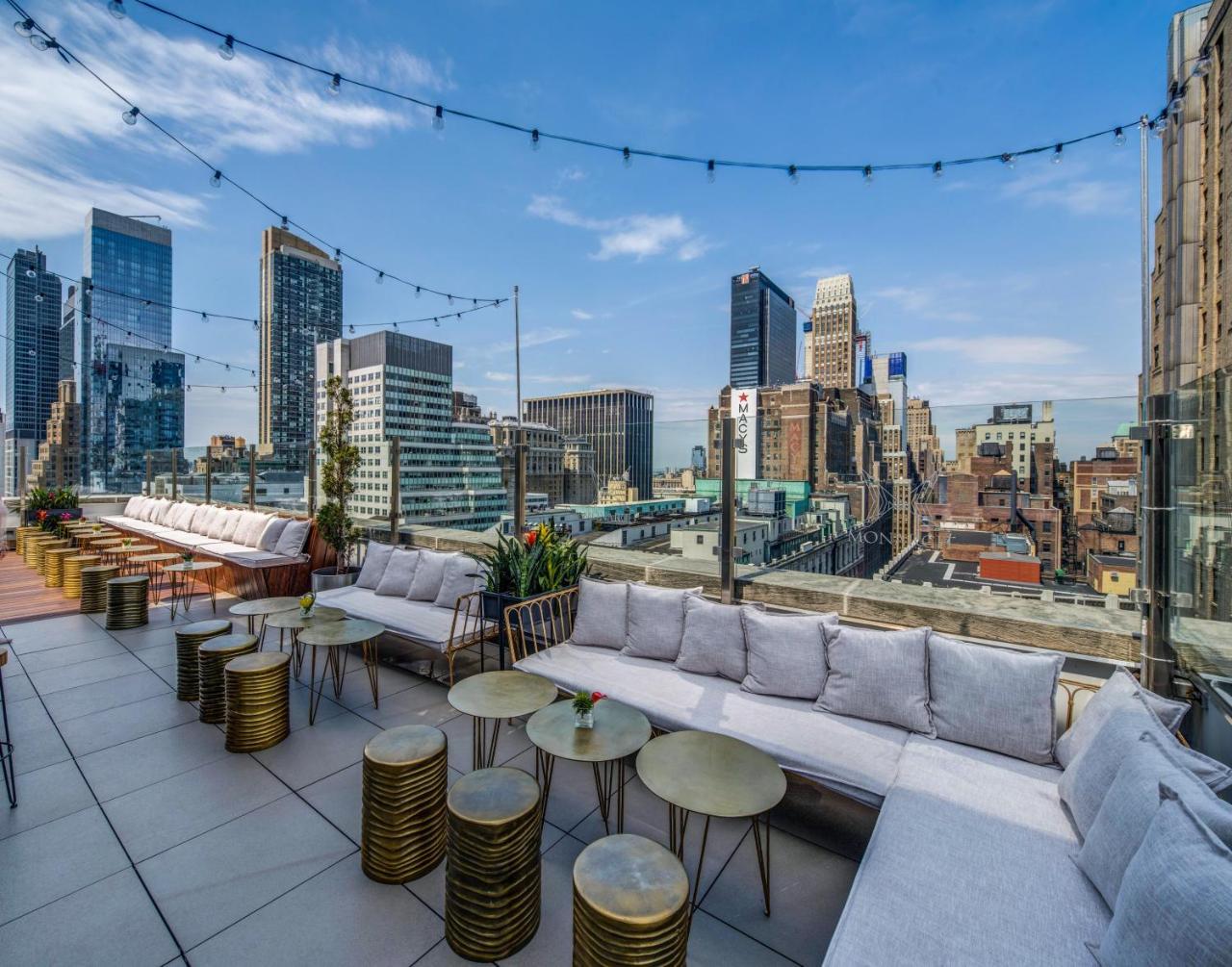 hotel courtyard new york manhattan herald square